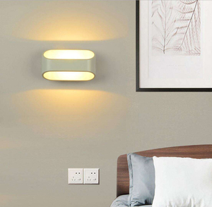 Nieuwe 5W op en neer wandlamp eenvoudige stijl wandlamp kleedkamer licht