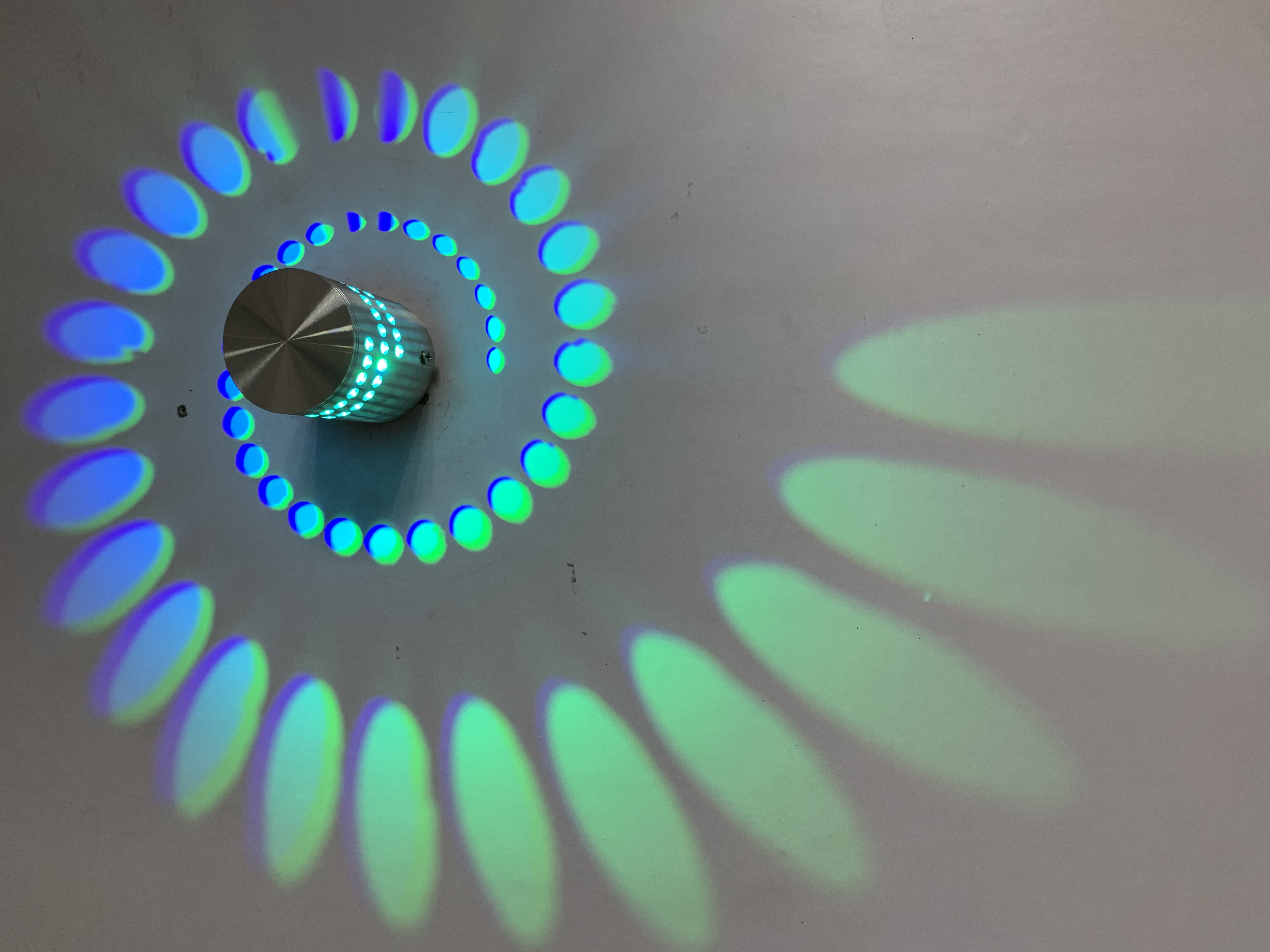led wandkandelaar binnen