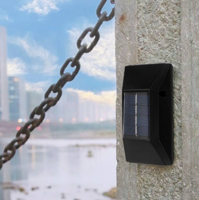 Nieuwe trapeziumvormige wandlamp op zonne-energie bovenste en onderste wandlamp buiten IP65 waterdichte lamp voor binnentuin