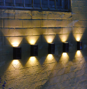 Solar Night Light Outdoor Tuinmuur Waterdicht Licht 2LED Up en Down Lighting Outdoor Decoratief GardenTerrace Balkon