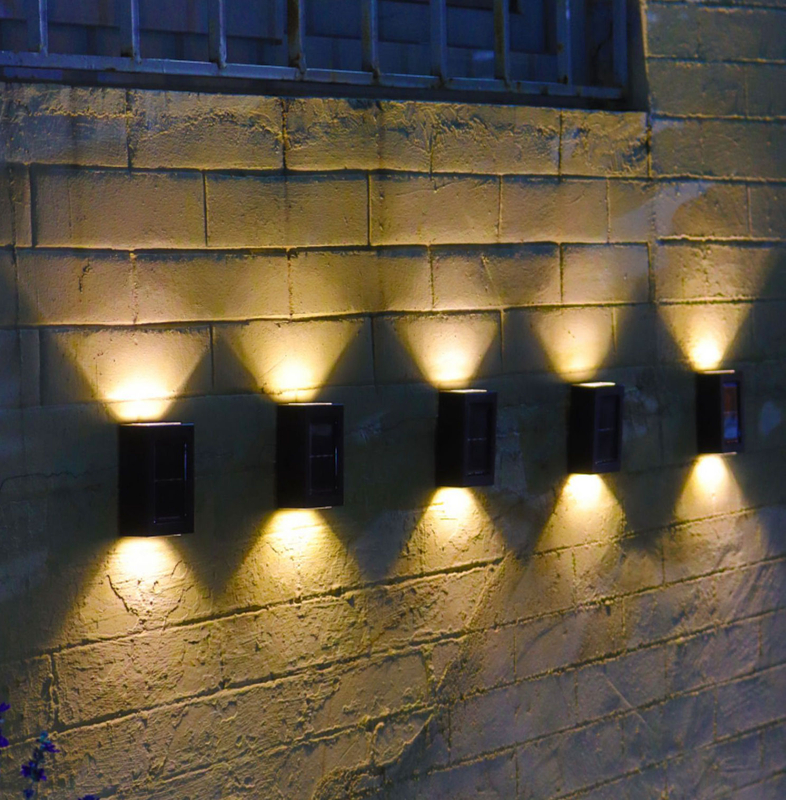 Solar Night Light Outdoor Tuinmuur Waterdicht Licht 2LED Up en Down Lighting Outdoor Decoratief GardenTerrace Balkon
