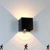 Outdoor Garden 12W Verstelbaar omhoog en omlaag wandlamp Bewegingssensor Wandlamp