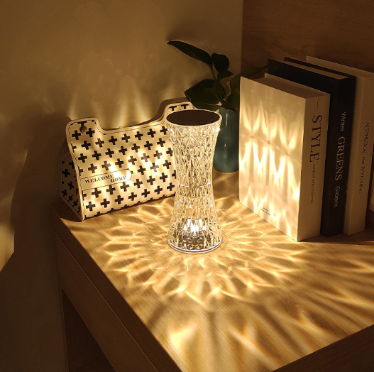 Tiktok Rose Crystal Acryl Bureaulamp Oplaadbaar Klein Nachtlampje Tafellamp Touch Control Kleurveranderende Verwisselbare Bureaulamp