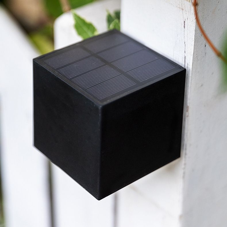 Wandlampen op zonne-energie Wandlampen op zonne-energie Wandlampen op zonne-energie Outdoor Cube Solar Lamp Vierkant Solar Lamp Waterdicht IP65 Warm Licht Lamp