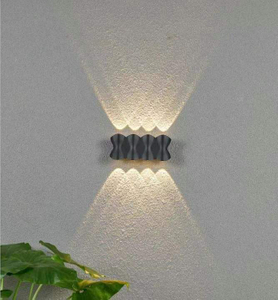 Outdoor Indoor wandgemonteerde LED-wandlamp omhoog en omlaag IP65 waterdichte verlichting