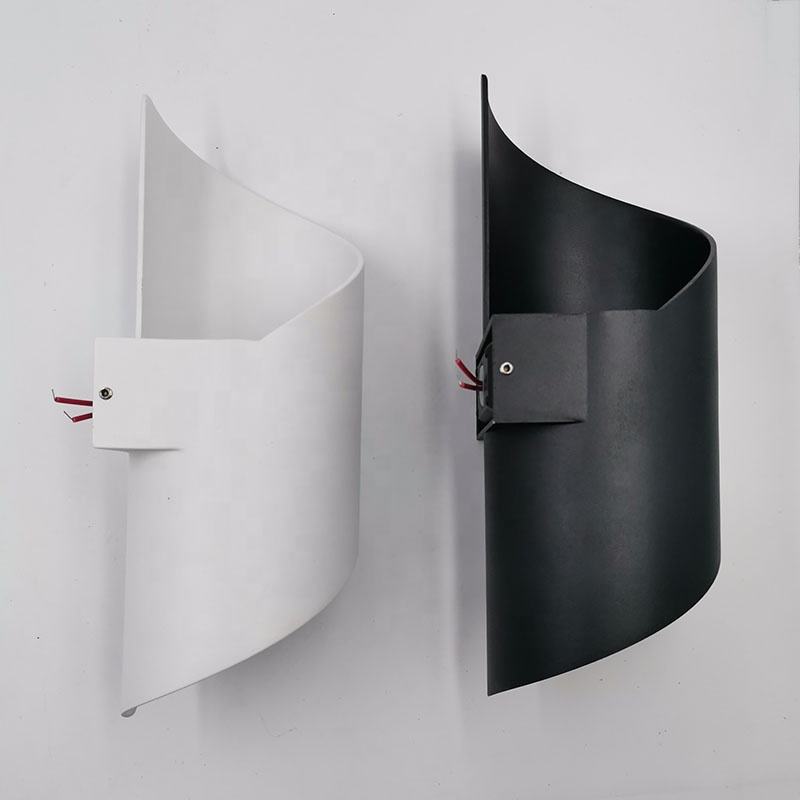 12W Curve Vorm Gemakkelijk Installeren Wandmontage Licht Ktv Villa Decoratie Binnenplaats Balkon Piazza Gate Trap Wandlampen