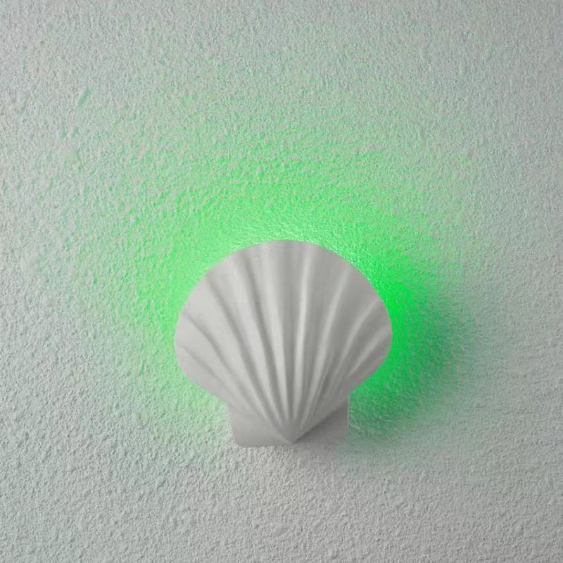 2023 Tropische stijl RGB 5W shell waterdichte buitenwandlamp Kleine gangpad wandlamp voor tuinbinnenplaats decoratie