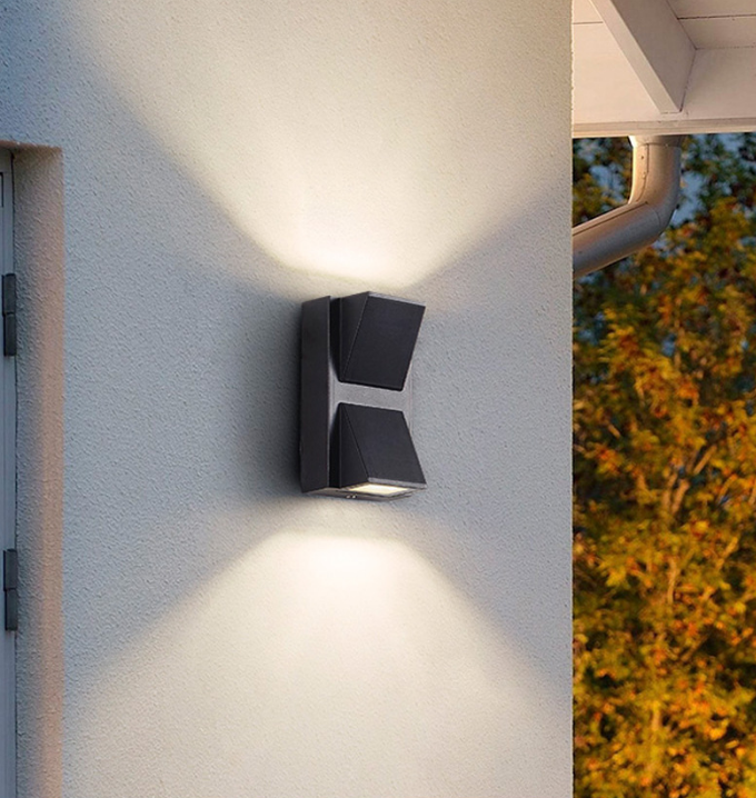 5W 12W LED-lamp Buitenverlichting Waterdichte wandlamp Moderne aluminium op en neer geleide wandlamp Exterieur Tuin Yard Veranda Licht