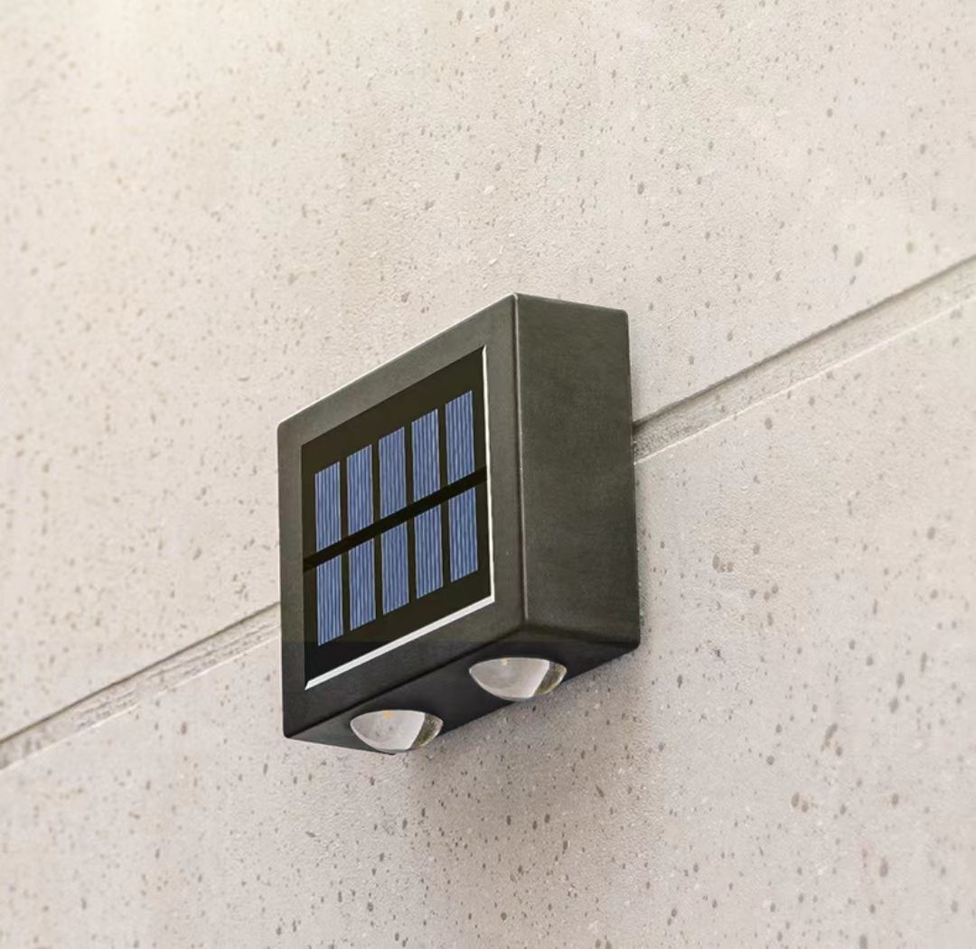 4LED op en neer zonne-wandlamp buitendecoratie tuin binnenplaats huis wandlamp waterdicht zonne-licht tuin