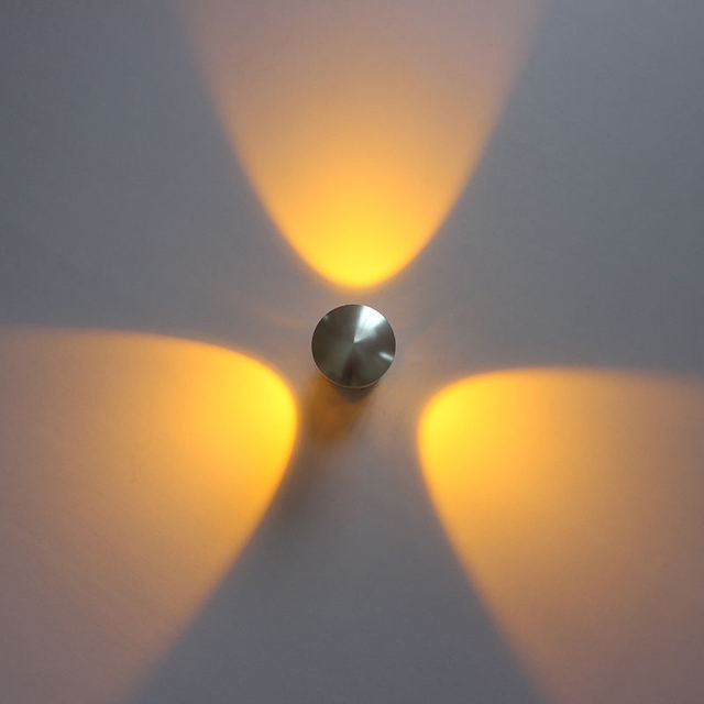 Moderne 360 ​​graden wandlamp LED wandlamp Up en Down Buiten- en Binnenverlichting