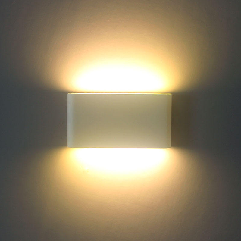 Up En Down Wandlamp 6W Waterdichte Outdoor Tuin Veranda Blaker Verlichting Veel Vraag Hot Koop Geen Batterij Wandmontage