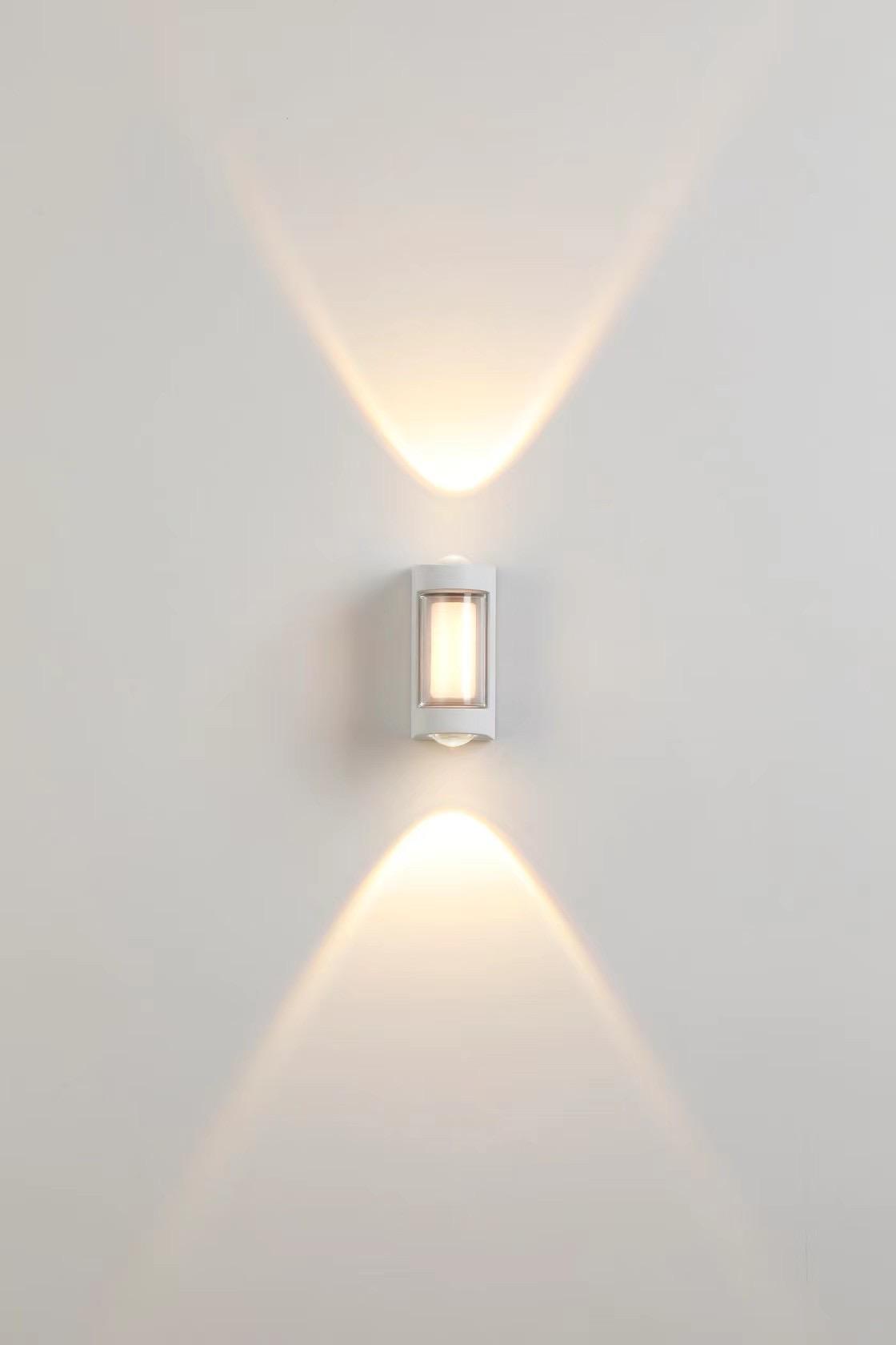Waterdichte led-wandlamp decoratieve tuinverlichting aluminium op en neer buiten wandlamp led-wandlamp gemonteerd