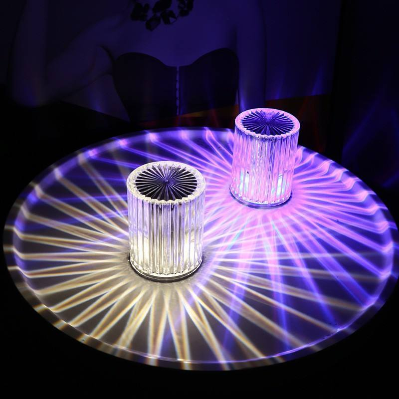 Amazon Hot-selling Acryl Tafellamp Holiday Gift USB Oplaadbare Tafellamp 16 Kleur Veranderende Afstandsbediening Tafellamp