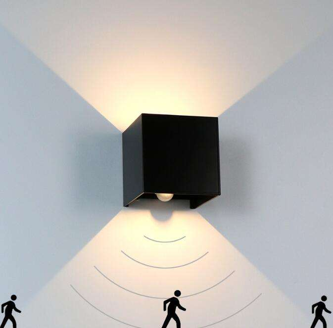Bewegingssensor buiten 12W verstelbare op en neer wandlamp aluminium decoratie LED wandlamp