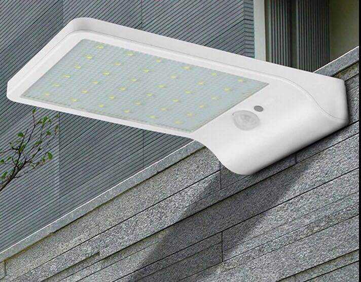 2023 Led cob zonnelamp IP65 buitensportsensor wandlamp waterdicht tuinlamp schijnwerper van hoge kwaliteit en goedkoop