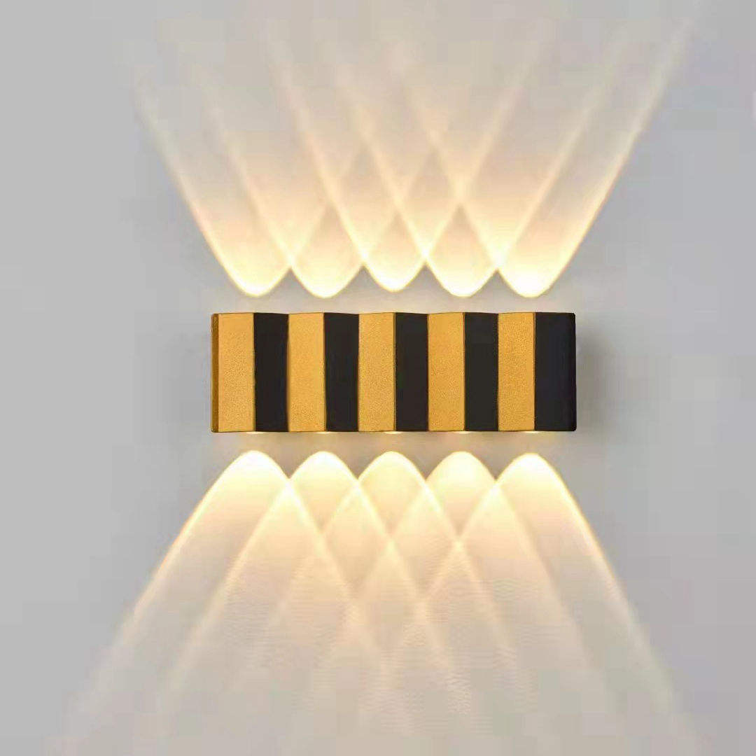 2023 NIEUWE Waterdichte Exterieur Moderne Wandlamp LED Wandlamp Outdoor Blaker Beugel Wandlampen voor Thuis Trap Licht