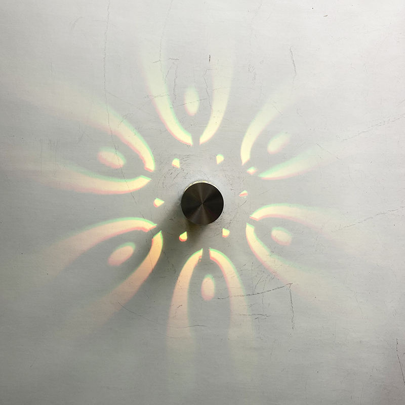 Nieuwe RGB led-lamp met controller mooie hoge kwaliteit goedkope prijs nachtlampje Spiraalgat RGB LED Wandlamp Licht
