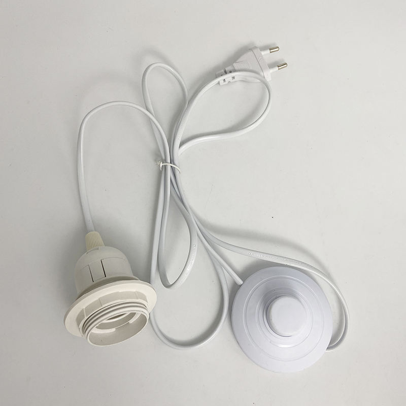 Eu Plug e27 netsnoer Lamphouder Met Eu Plug Aan/uit Schakelaar VDE OEM 2.5A 250V beste prijs kwaliteit