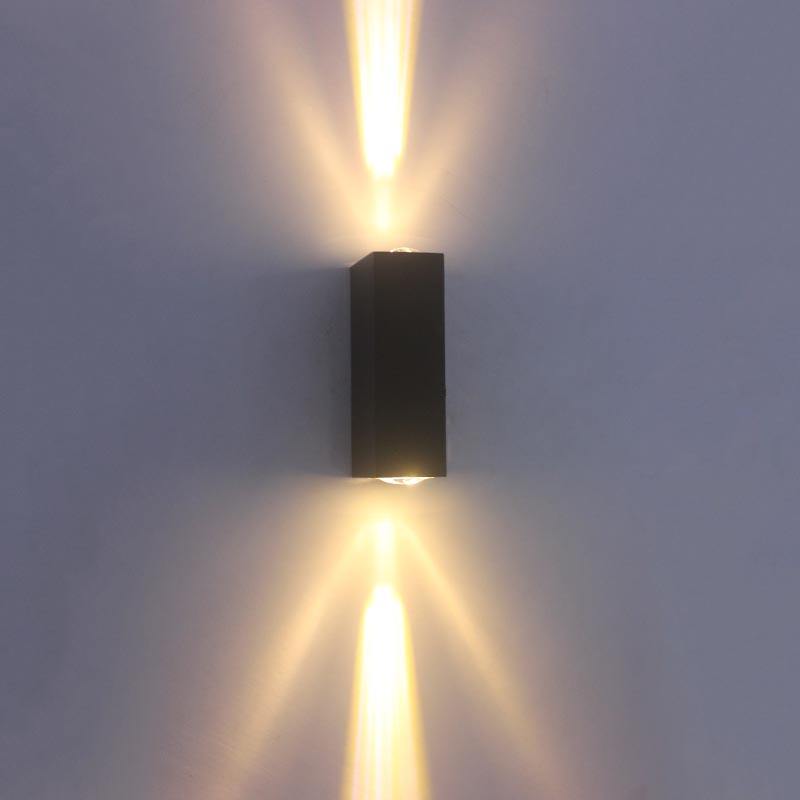 Hete verkoop met fabrieksprijzen Aluminium wandlamp IP65 wandgemonteerde spotlicht Waterdichte LED-wandlamp High Bright Spot Light