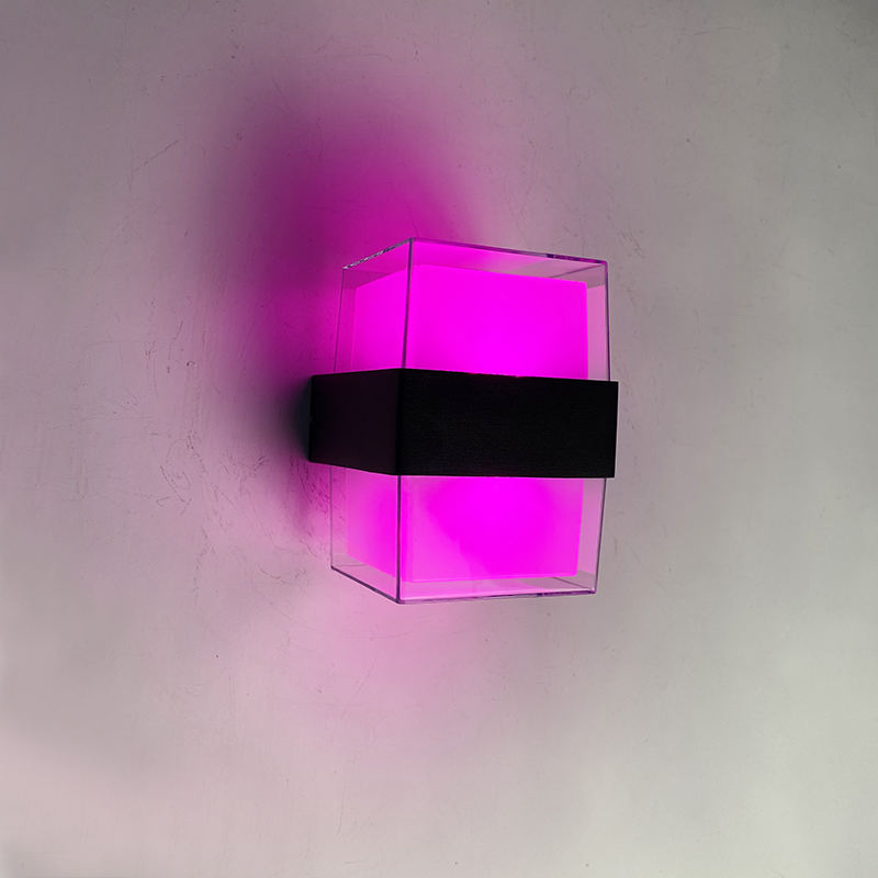 2023 Intelligente wandlamp LED Intelligente wandlamp IP65 Waterdicht Kleurrijke en modieuze decoratieve wandlamp Tuya