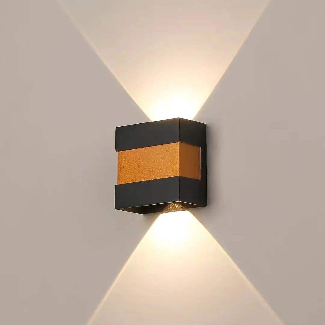 China Decoratieve Antieke Nachtkastje Eenvoudig te Installeren Wandkandelaar Led Slaapkamer Licht Indoor Wandlamp Blaker Indoor Wandlamp