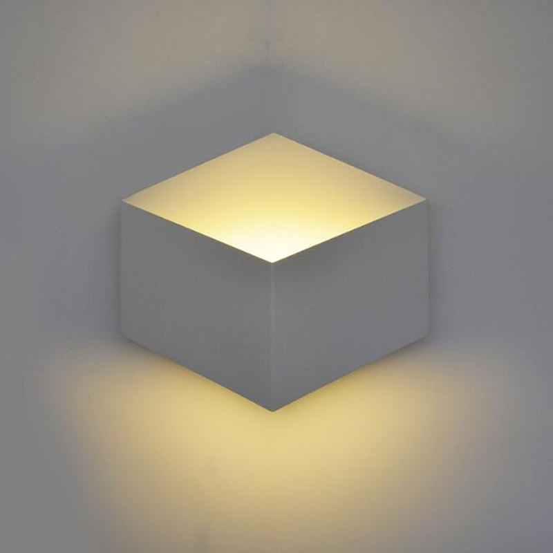 2023 Nieuwe COB Led Wandlamp 6W 12W Waterdichte Outdoor Op en neer Tuinverlichting met Fabrieksprijs