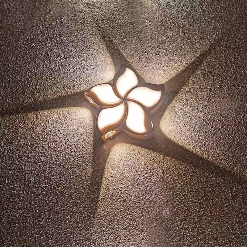 Bloem wandlamp
