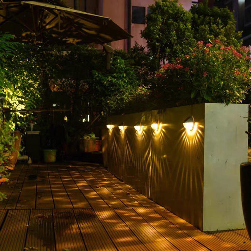 LED Zonne-verlichting Outdoor Licht Controle Sensor Tuin Decoratie Solar Hek Wandlamp Halve Cirkel Energie Waterdicht Straatlantaarns