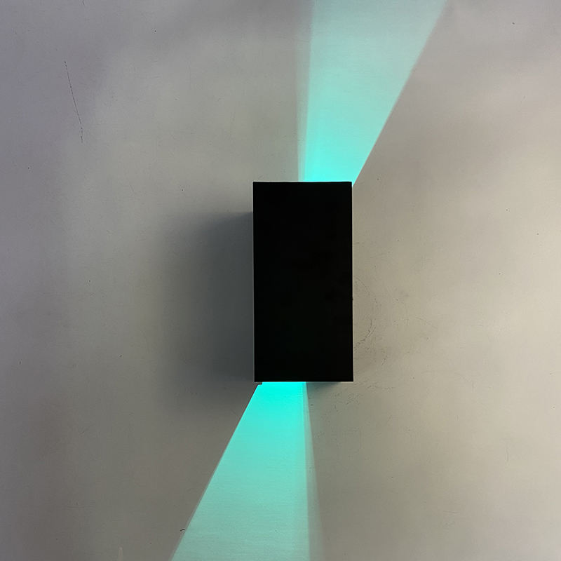 Nieuwe RGB APP Control Smart light Cube waterdichte LED wandlamp ip65 Wandlamp vierkant Veranda Tuin Up and Down