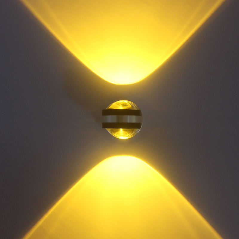 Nieuwe Up en down wandlamp indoor led wandkandelaar hotel decoratie led indoor licht OEM stage RGB club nieuwigheid mode