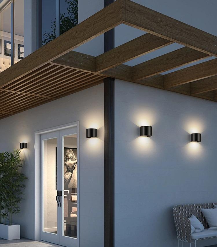 Bewegingssensor 12W LED Wandkandelaar Waterdicht IP65 Veranda Tuin Op en neer Wandlamp