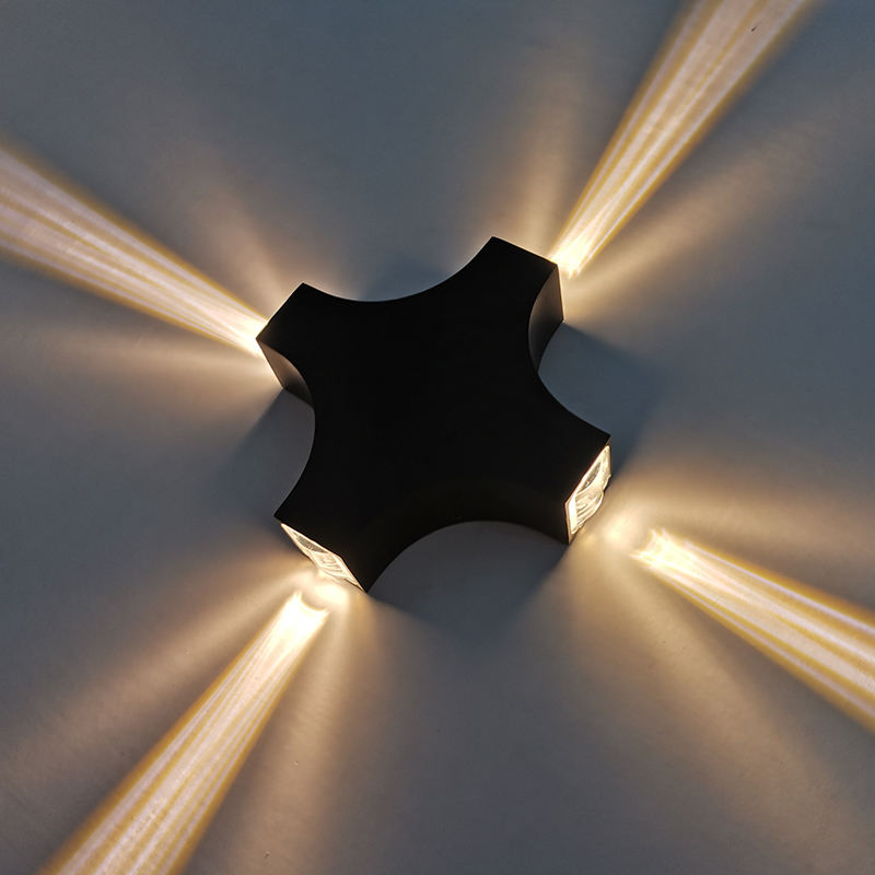 Waterdichte IP65 LED buitenwandlamp 12W Cross Star 4 zijverlichting voor tuindecoratie