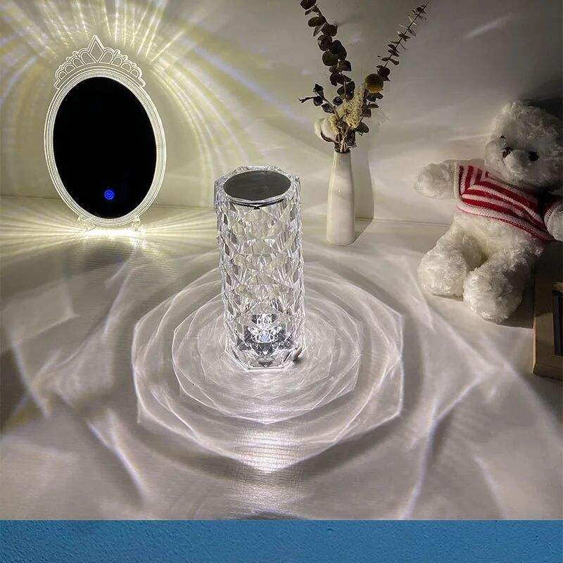 Amazon Luxe Acryl Moderne Transparante Led Touch Control Kristal Nachtkastje Lamp Licht Oplaadbaar Romantisch Diner Licht