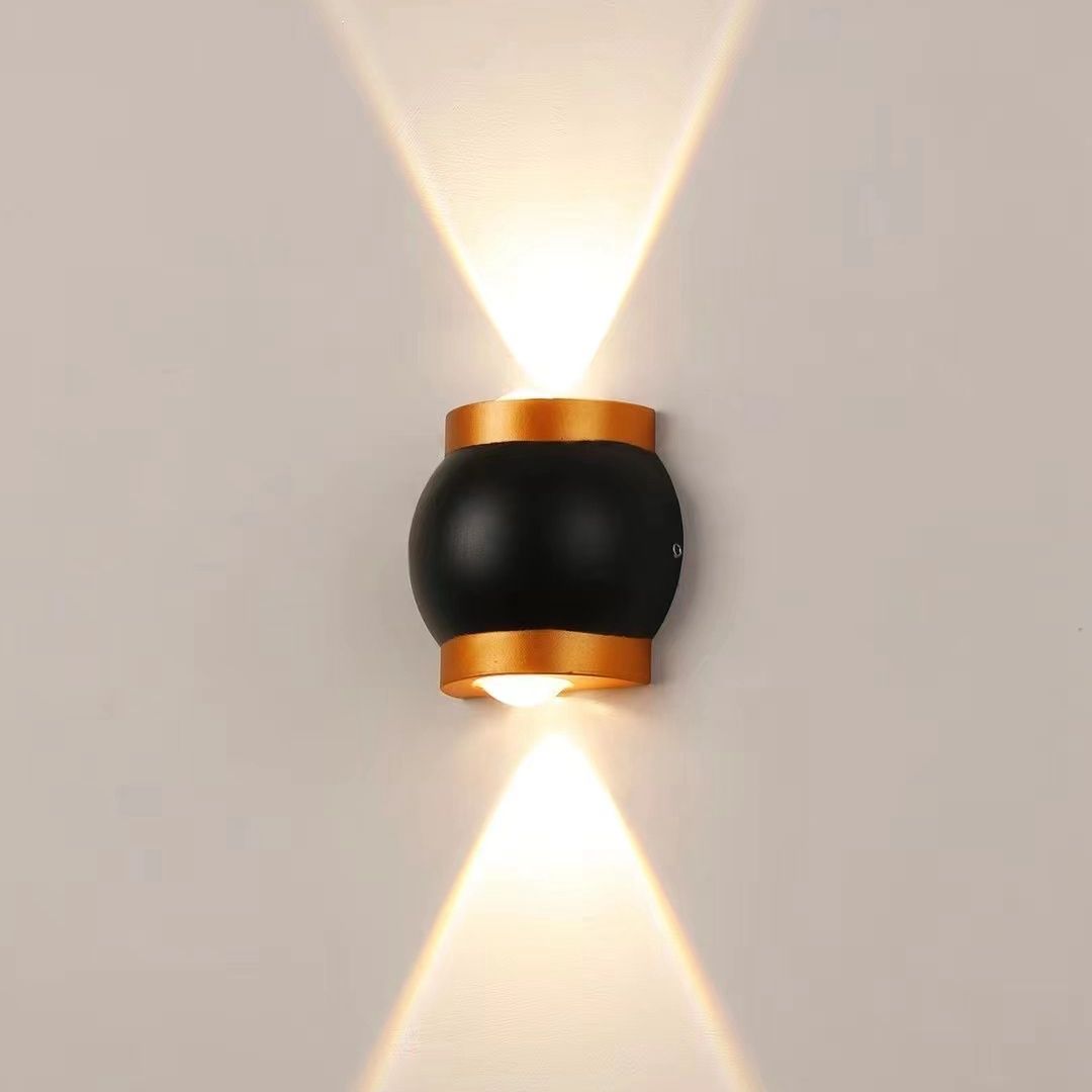 China Decoratieve Antieke Nachtkastje Eenvoudig te Installeren Wandkandelaar Led Slaapkamer Licht Indoor Wandlamp Blaker Indoor Wandlamp