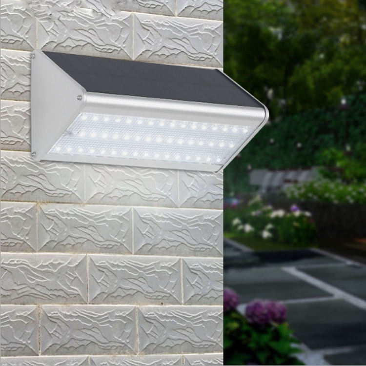 Buitenlamp op zonne-energie Buitenwandlampen op zonne-energie Wandlampen op zonne-energie Halfronde wandlamp op zonne-energie Rechthoekige wandlamp op zonne-energie