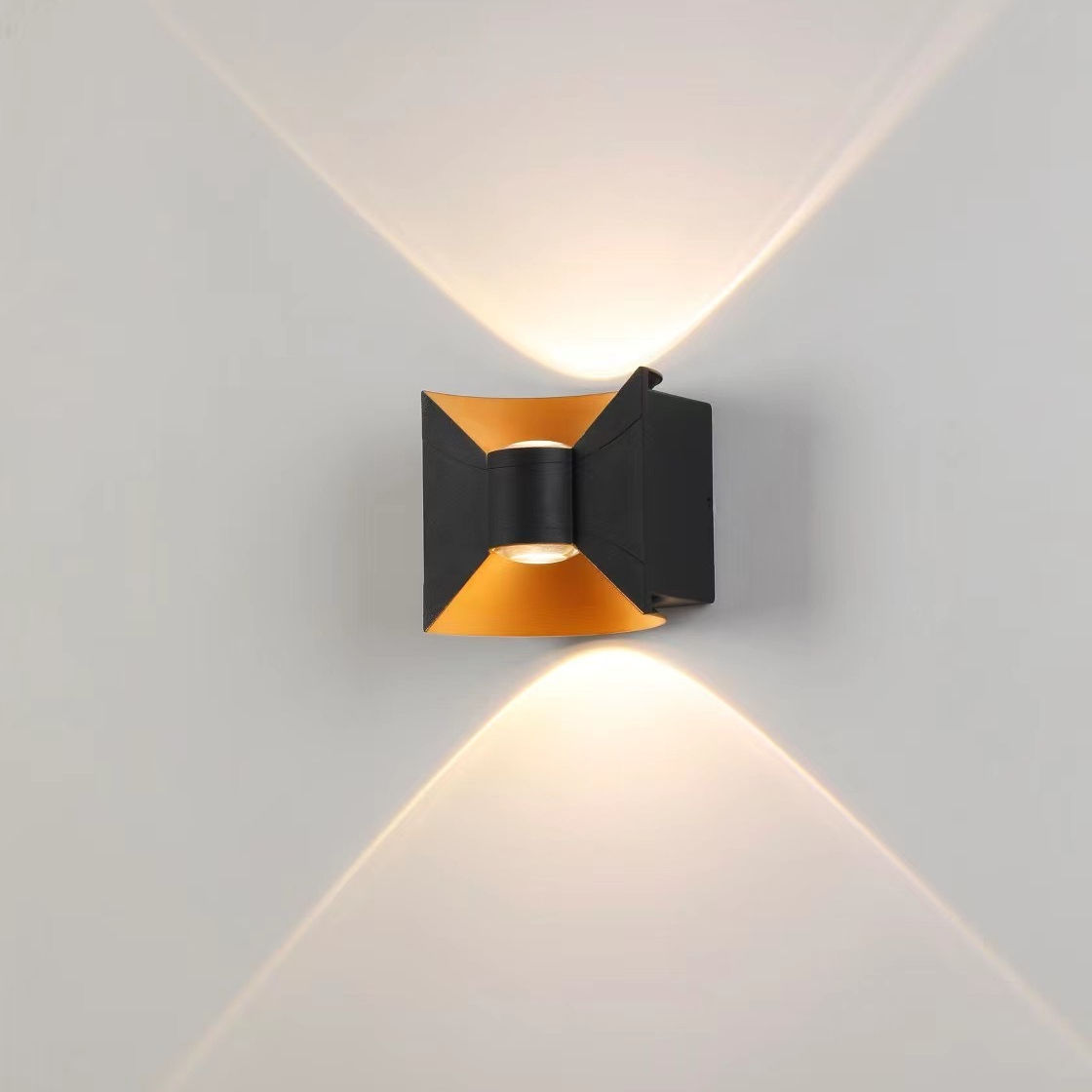 IP65 waterdicht op en neer buiten binnen wandlamp nieuwe hete verkoop 6W wandlamp van hoge kwaliteit