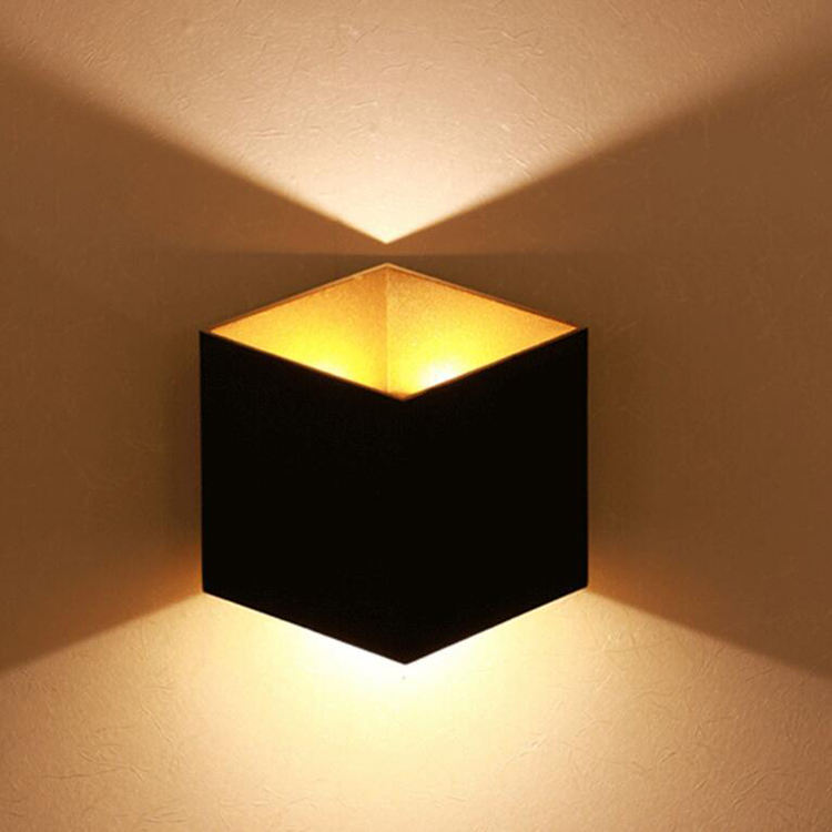2023 Nieuwe COB Led Wandlamp 6W 12W Waterdichte Outdoor Op en neer Tuinverlichting met Fabrieksprijs