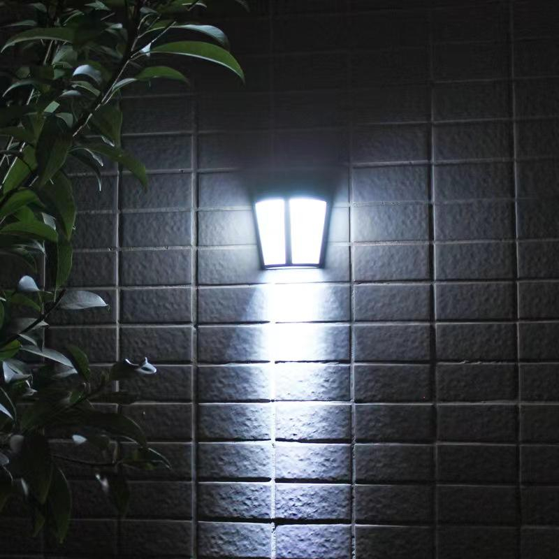 Fabriek Outdoor Waterdichte Geactiveerde Wandlamp Led Solar Wandlamp Bewegingssensor Tuinverlichting voor Binnenplaats Buitenverlichting
