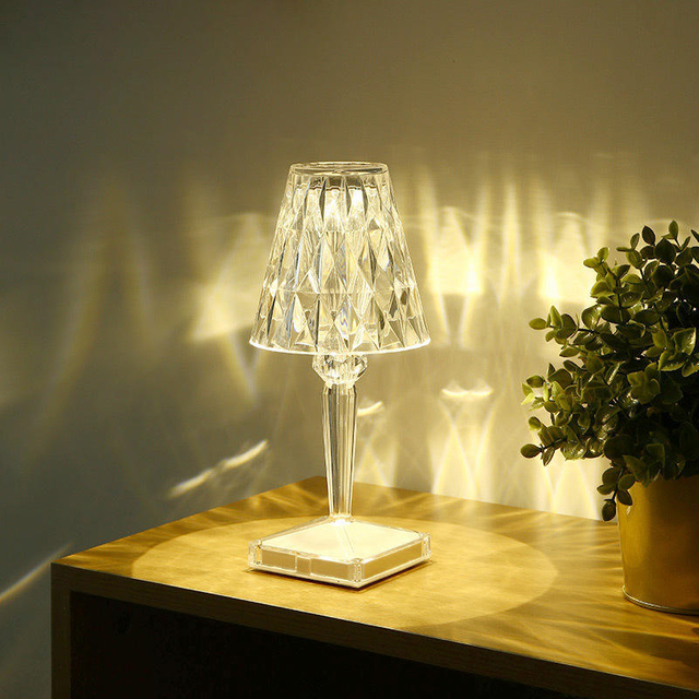 Nachtkastje LED-aanraakbediening Nachtlampje Moderne kristallen tafellamp LED Rose Lights Binnenverlichting LED-bureaulamp