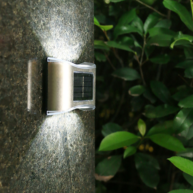 Nieuwe 6LED Solar Lamp IP65 Waterdichte Buitenlamp Binnenplaats Wandlamp voor Tuin Villa Decoratie
