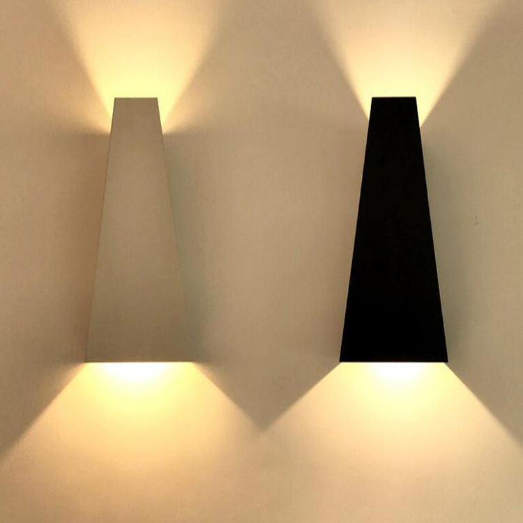 Moderne op en neer LED-wandlampen Leeslampjes voor het bed Woonkamer Decoratie Verlichting Hotel Indoor Wandlamp