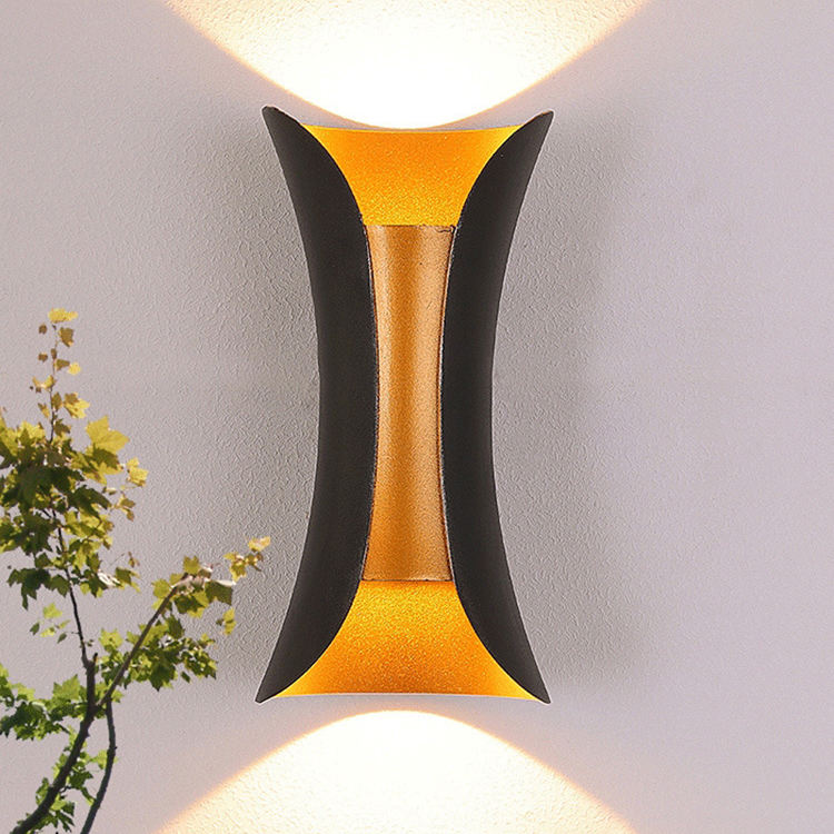 Nieuwe Outdoor Waterdichte Wandlamp IP65 10W 12W LED Wandlamp voor Tuin Nordic Moderne Heldere Armaturen versieren Art Restaurant